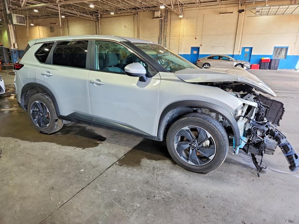 2025 NISSAN ROGUE SV 4
