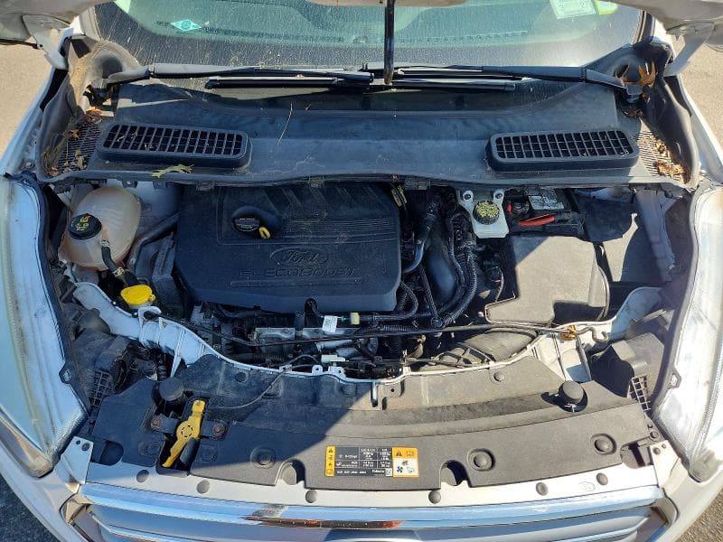 2017 FORD ESCAPE SE 12