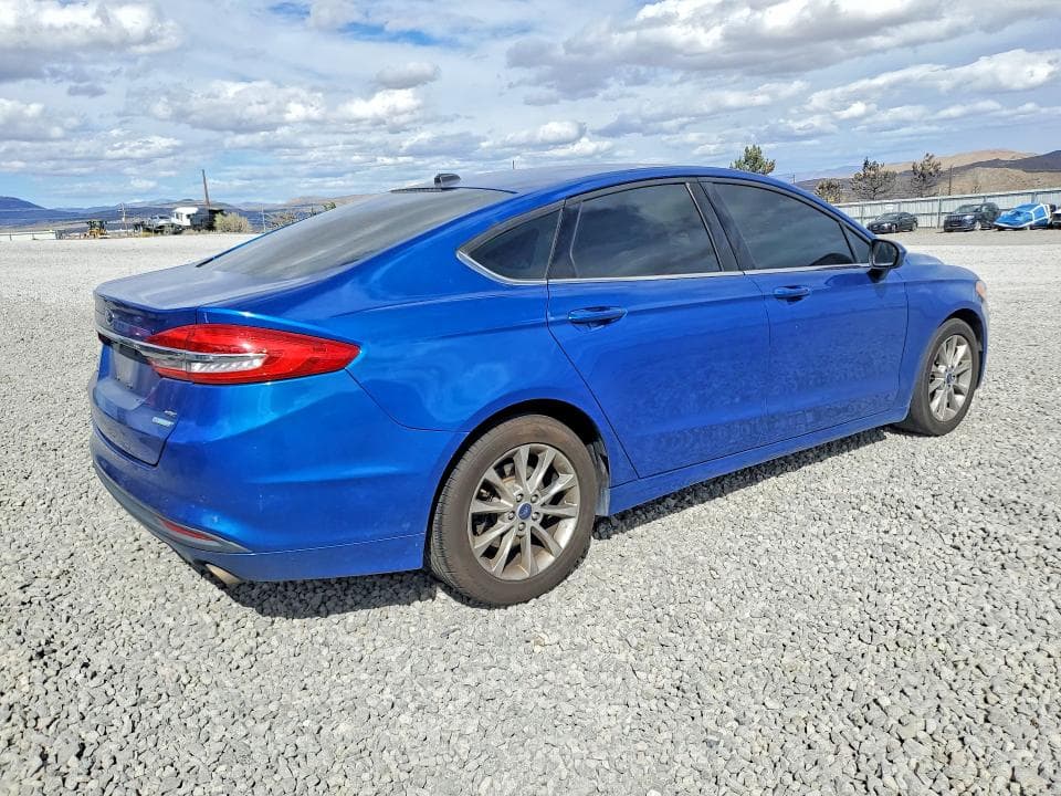 2017 FORD FUSION SE 3