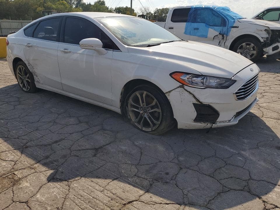 2020 FORD FUSION SEL 4