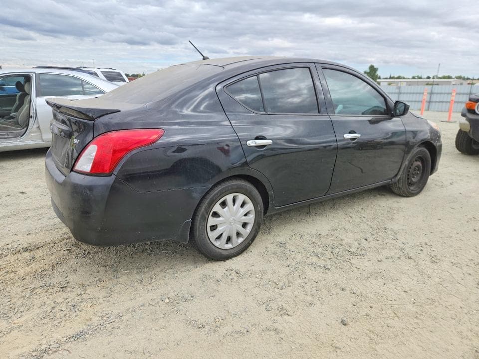 2017 NISSAN VERSA 1.6 SV 3