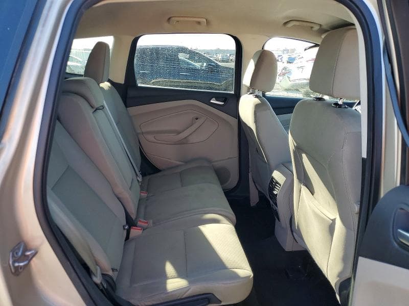 2017 FORD ESCAPE SE 11