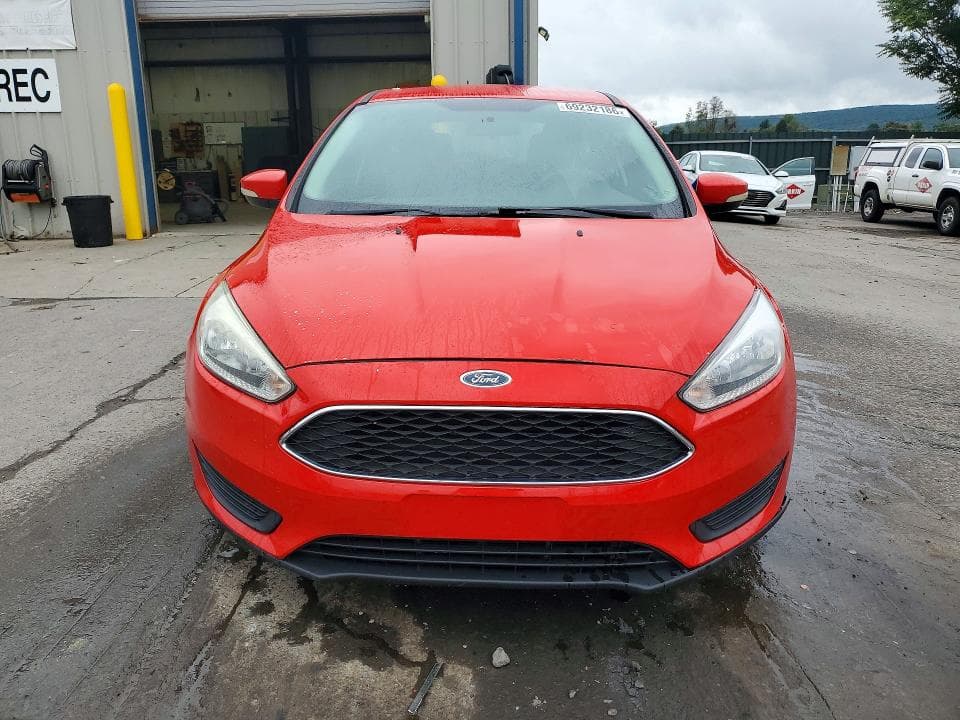 2017 FORD FOCUS SE 5
