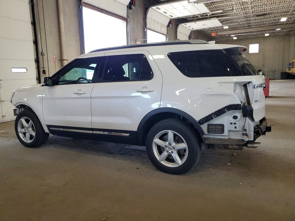 2017 FORD EXPLORER XLT 2