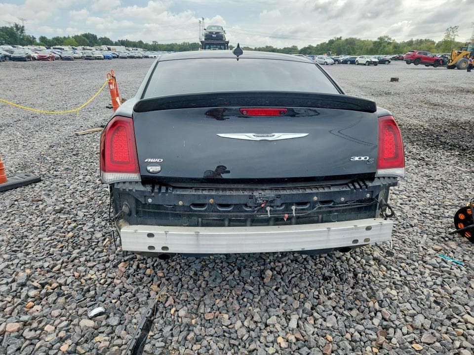 2017 CHRYSLER 300 S 6