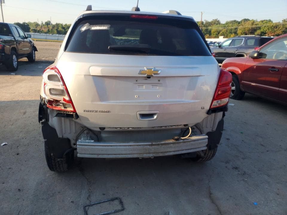 2020 CHEVROLET TRAX 1LT 6
