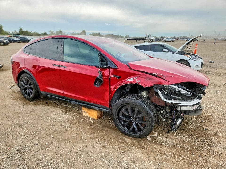 2022 TESLA MODEL X 4