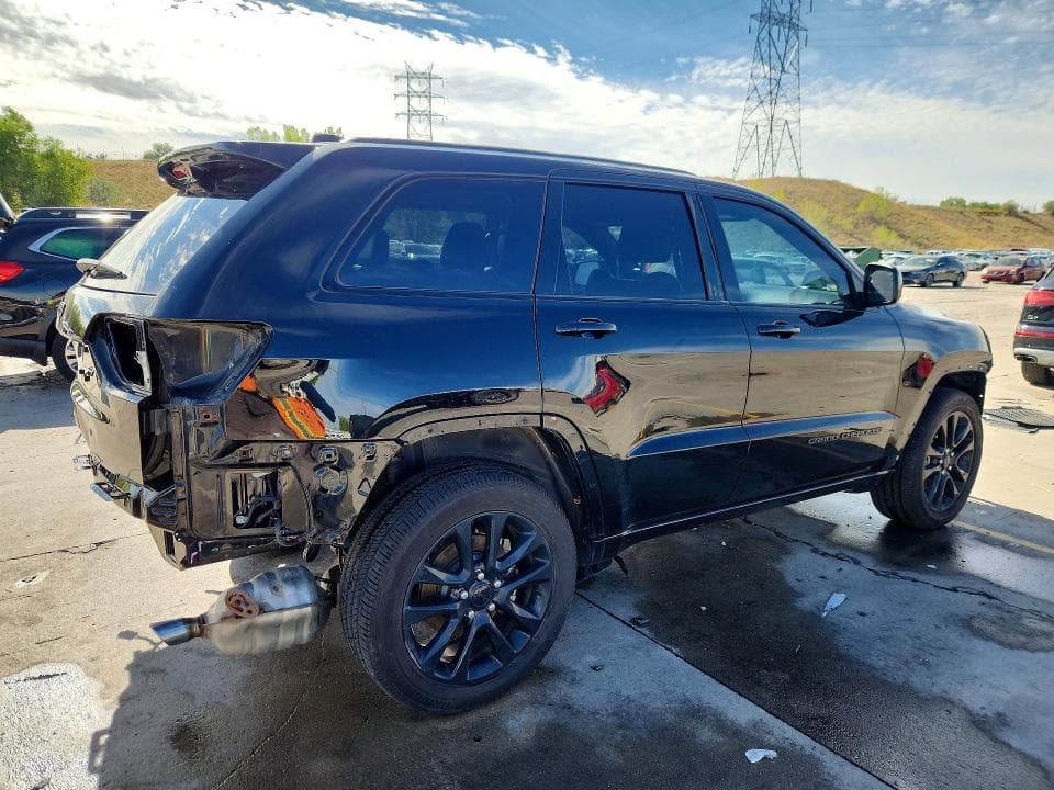 2021 JEEP GRAND CHEROKEE LAREDO 3