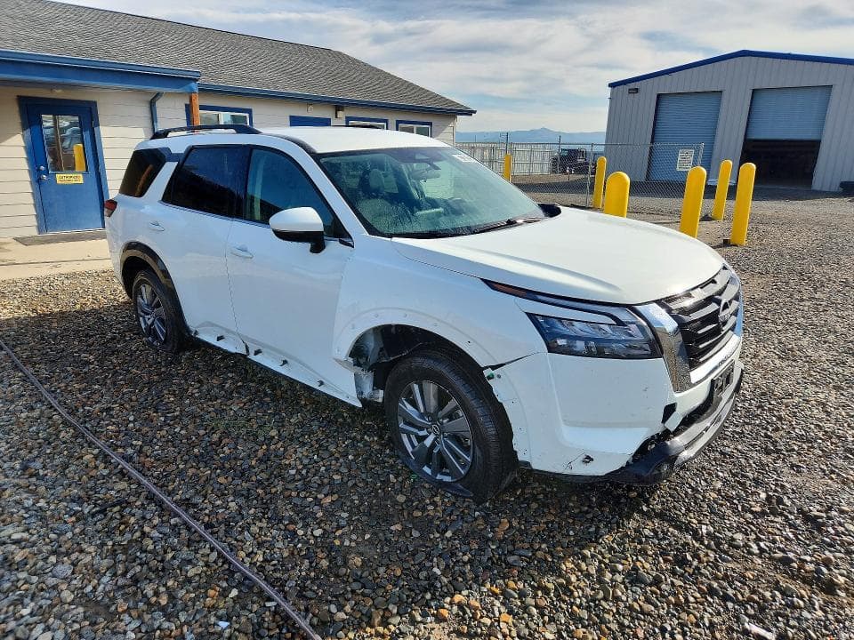 2025 NISSAN PATHFINDER SV 4