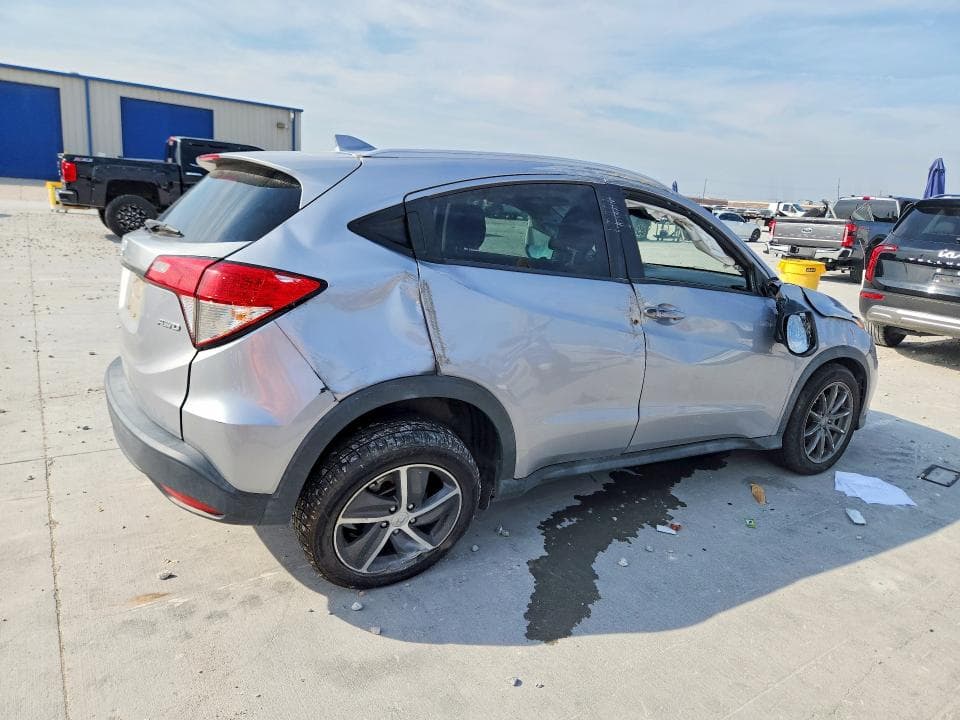 2022 HONDA HR-V EX 3