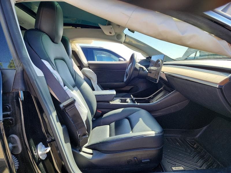 2019 TESLA MODEL 3 7