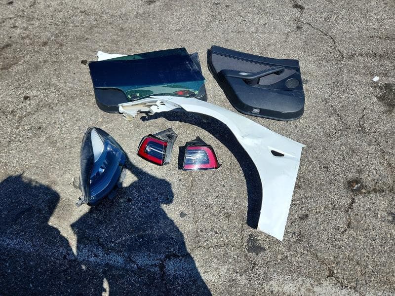 2022 TESLA MODEL 3 12
