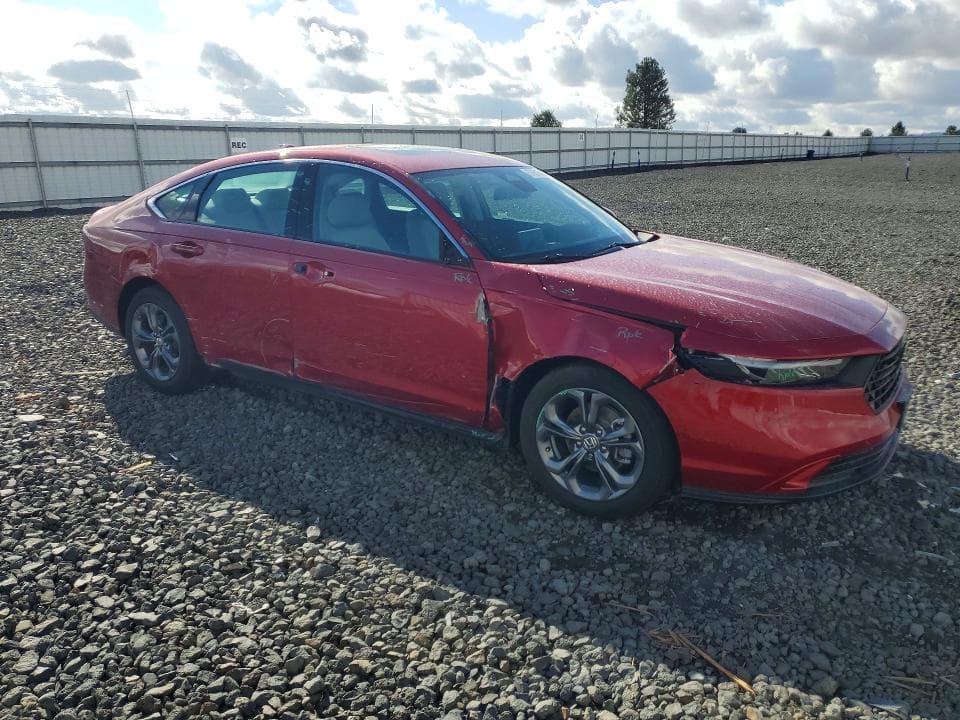 2024 HONDA ACCORD EX 4