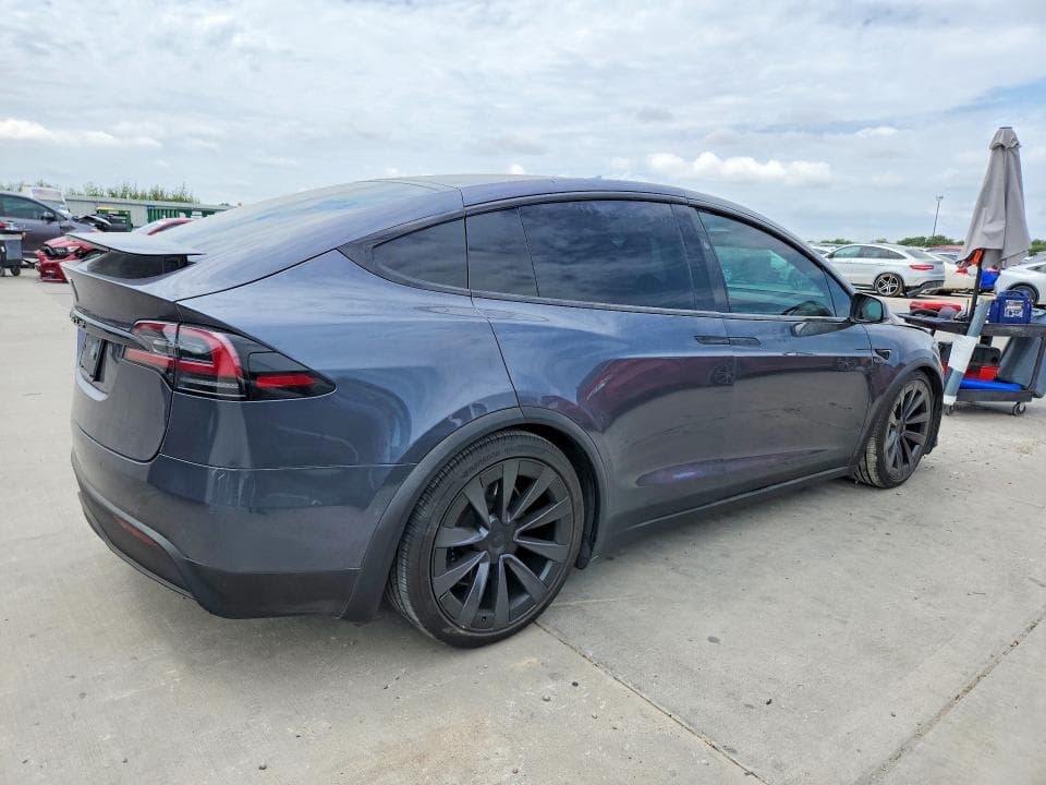 2023 TESLA MODEL X 3