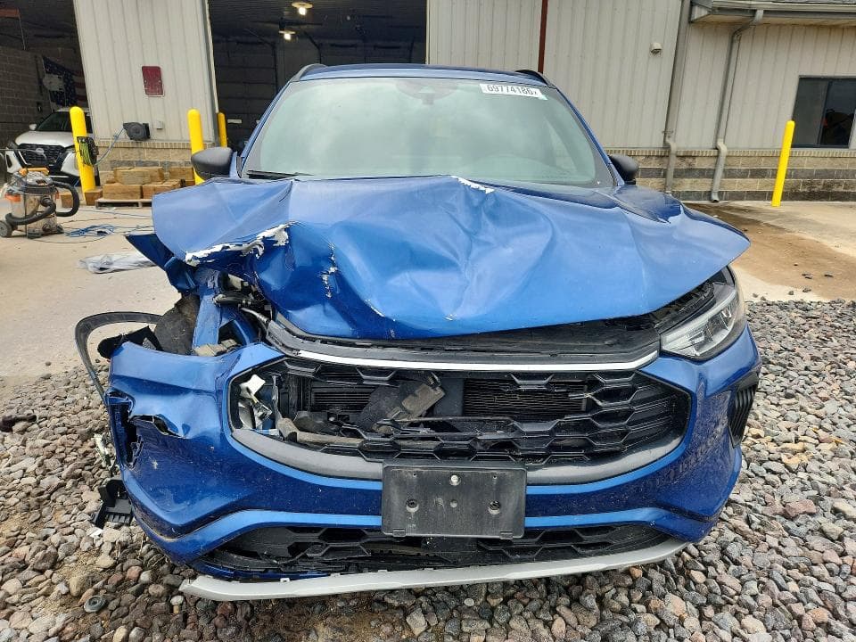 2023 FORD ESCAPE ST LINE 5