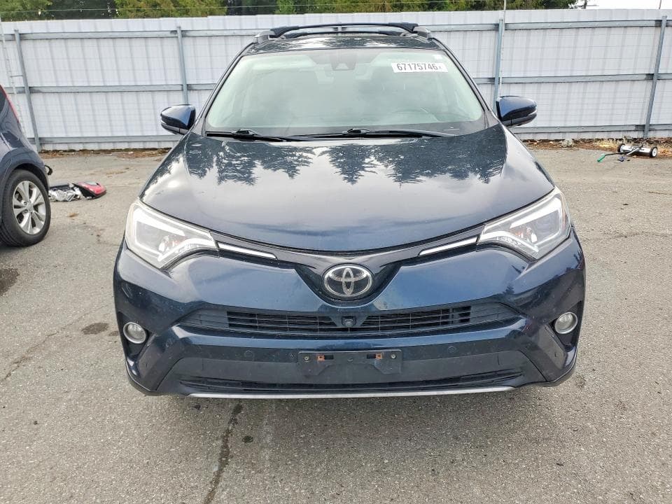2017 TOYOTA RAV4 PLATINUM 5