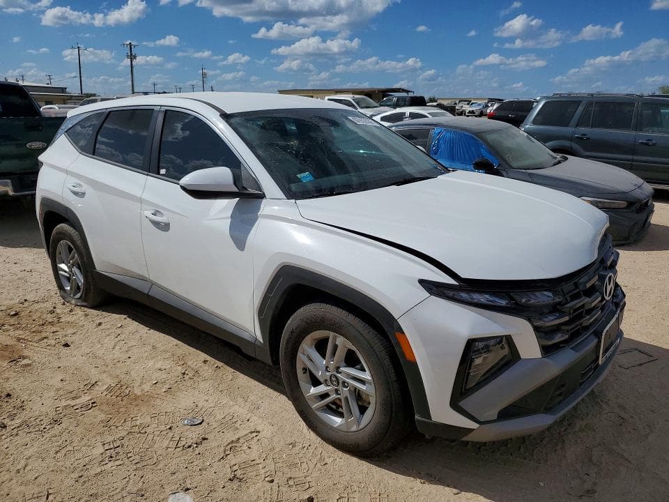 2026 HYUNDAI TUCSON SE 4