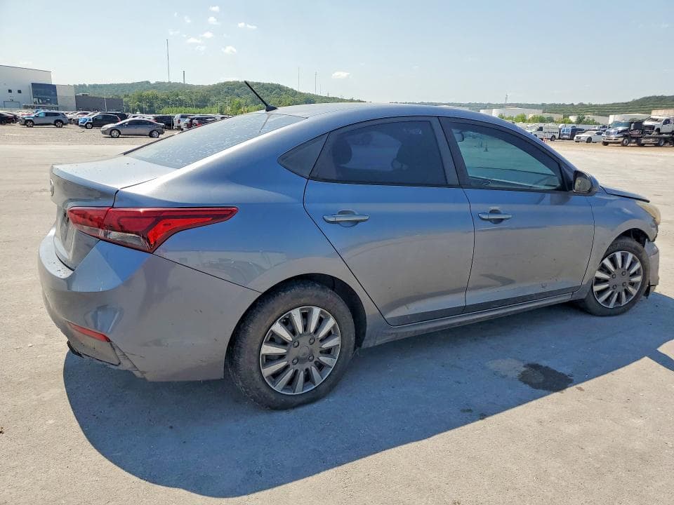 2019 HYUNDAI ACCENT SE 3