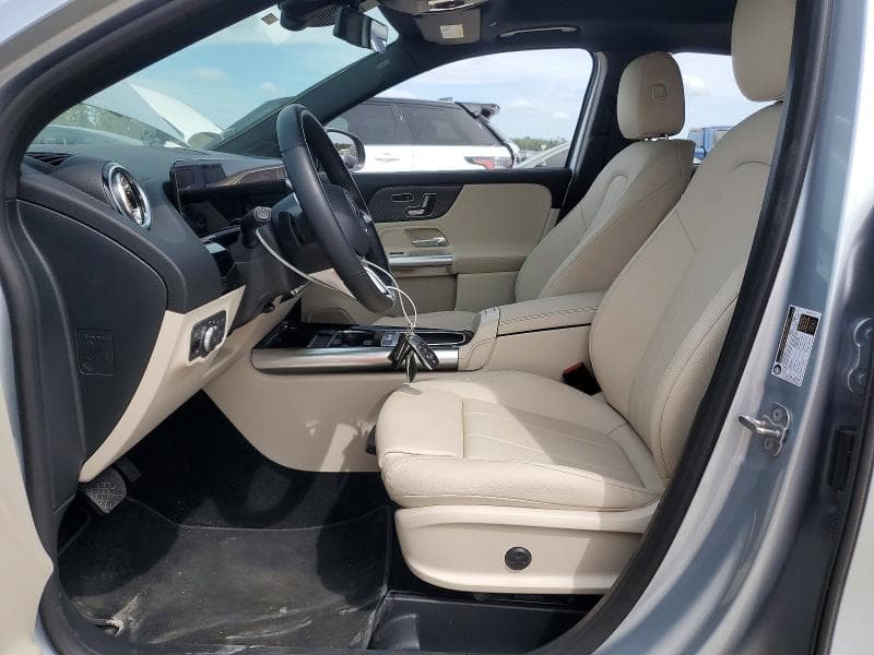 2025 MERCEDES-BENZ GLA 250 7