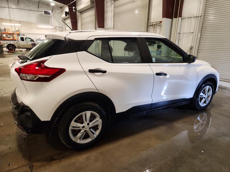 2020 NISSAN KICKS S 3