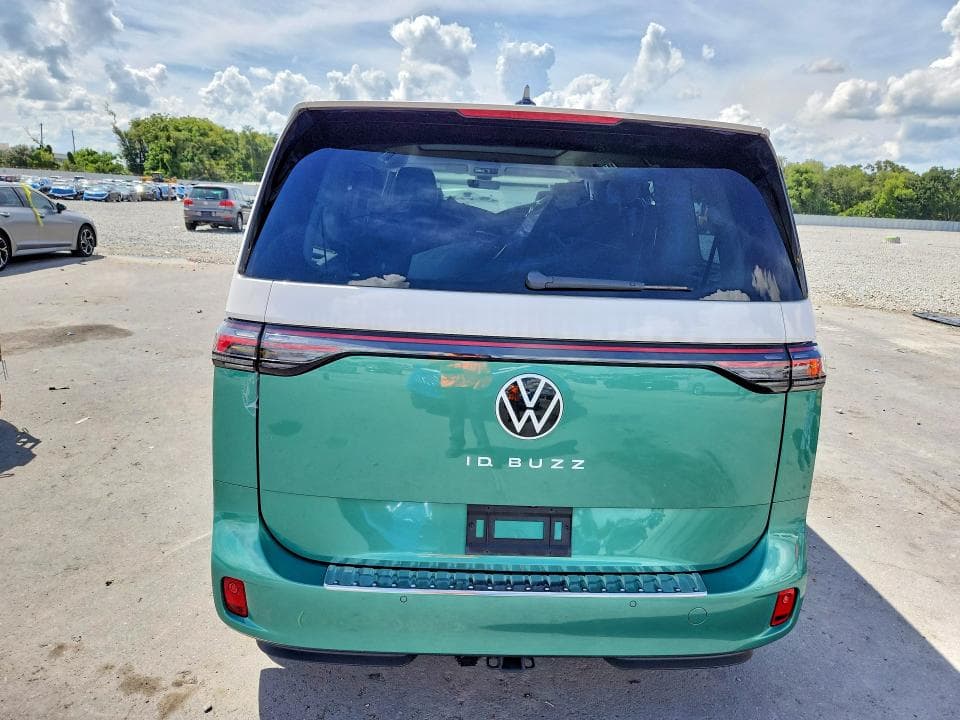 2025 VOLKSWAGEN ID BUZZ PRO S PLUS 6