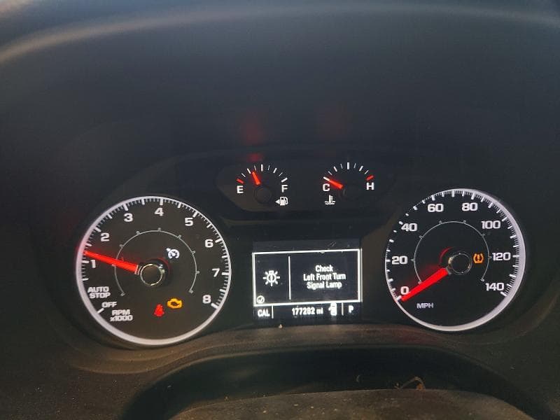 2017 GMC ACADIA SLE 9