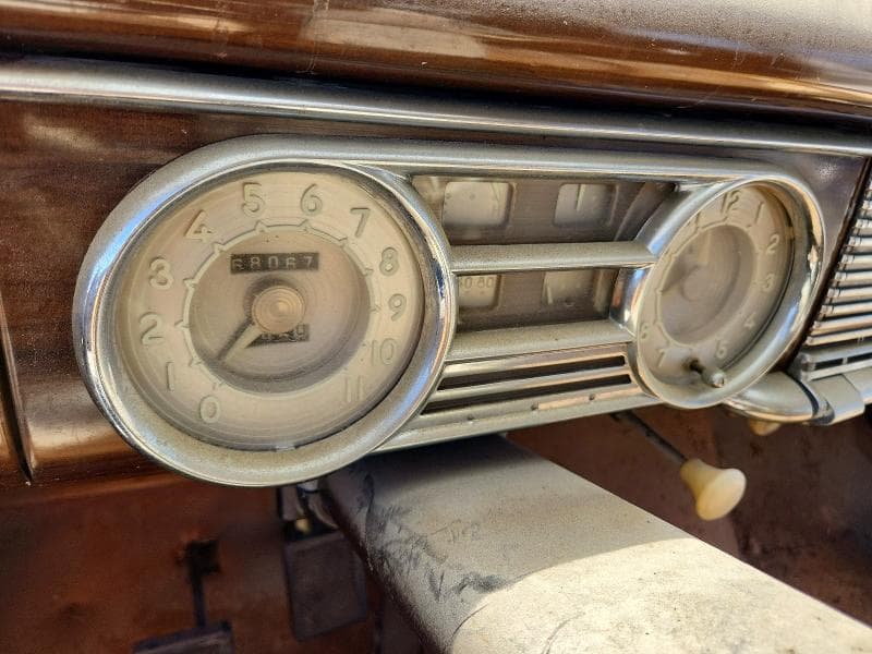 1949 PACKARD 8 DELUXE 9