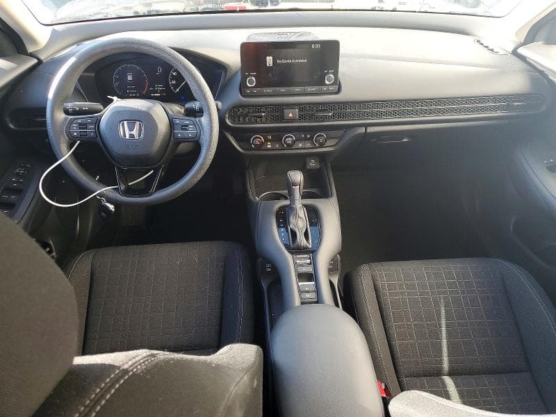 2025 HONDA HR-V LX 8