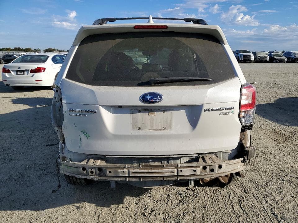 2017 SUBARU FORESTER 2.5I PREMIUM 6