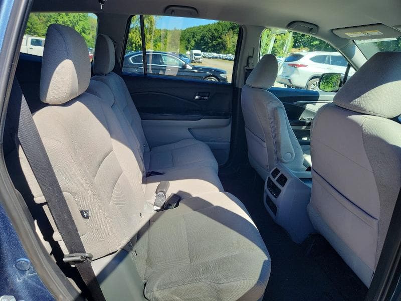 2017 HONDA PILOT EX 11