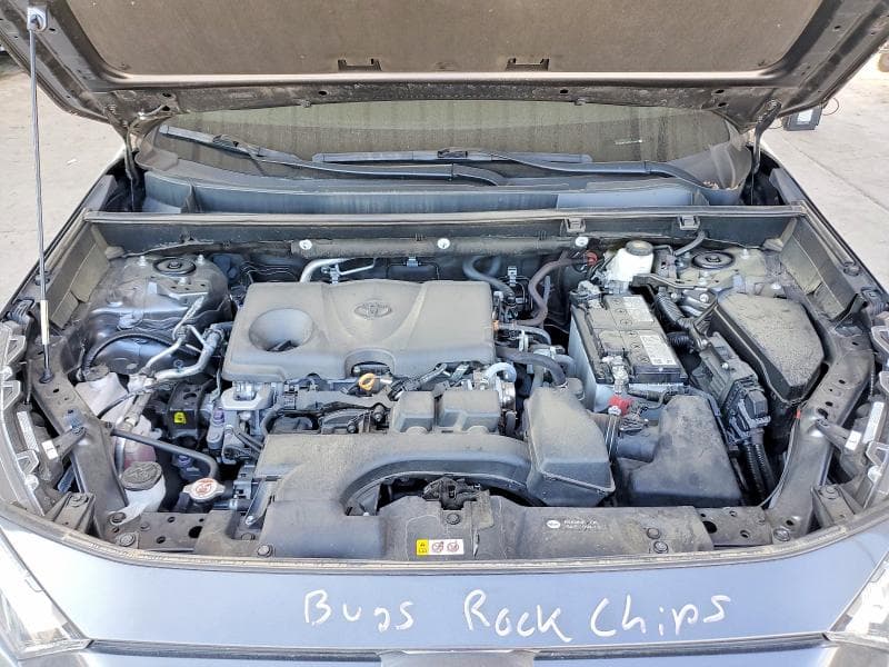 2023 TOYOTA RAV4 XLE 11