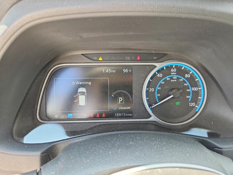 2023 NISSAN LEAF SV PLUS 9