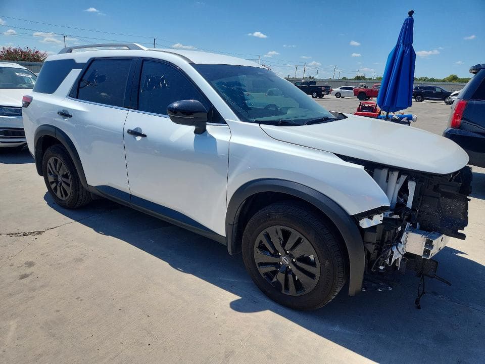 2025 NISSAN PATHFINDER SL 4