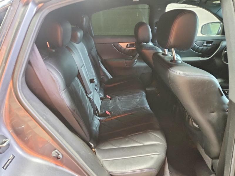 2017 INFINITI QX70 BASE 11