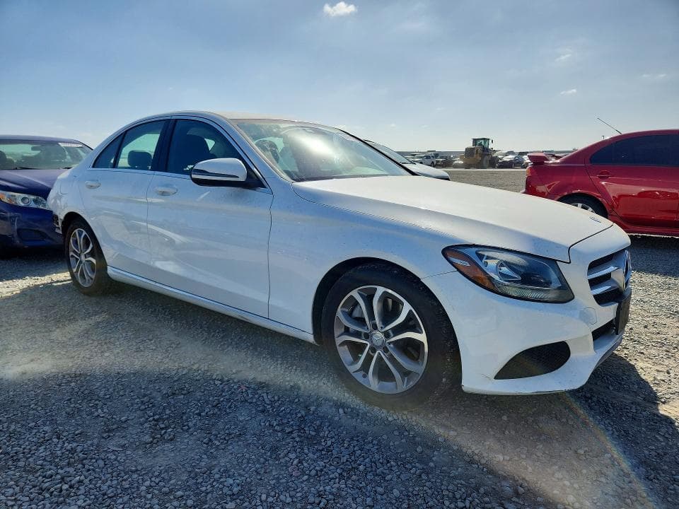 2017 MERCEDES-BENZ C 300 4