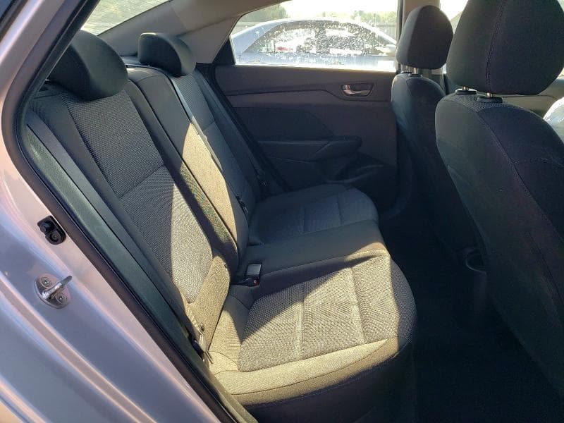 2021 HYUNDAI ACCENT SE 10