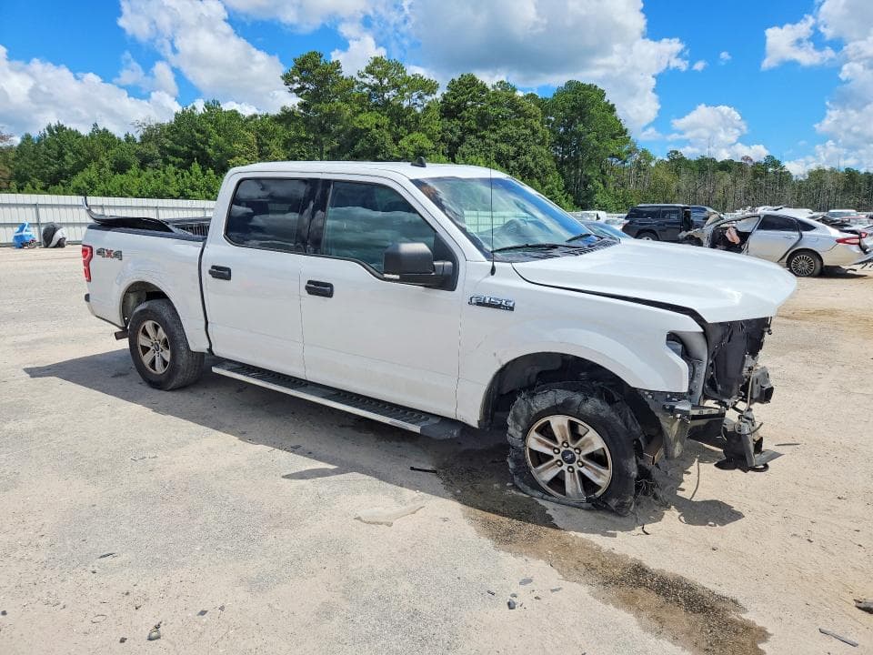 2019 FORD F150 SUPERCREW 4