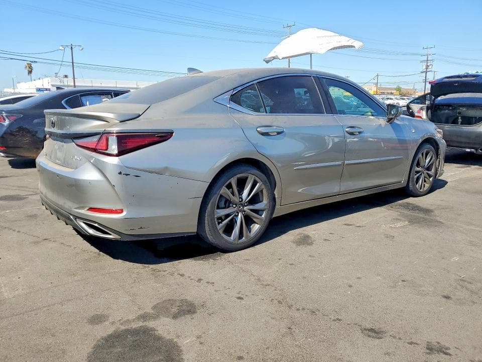2019 LEXUS ES 350 3