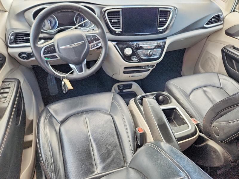 2022 CHRYSLER PACIFICA TOURING L 8