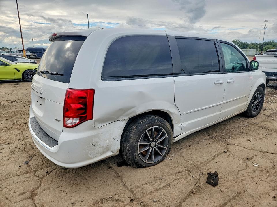 2017 DODGE GRAND CARAVAN GT 3