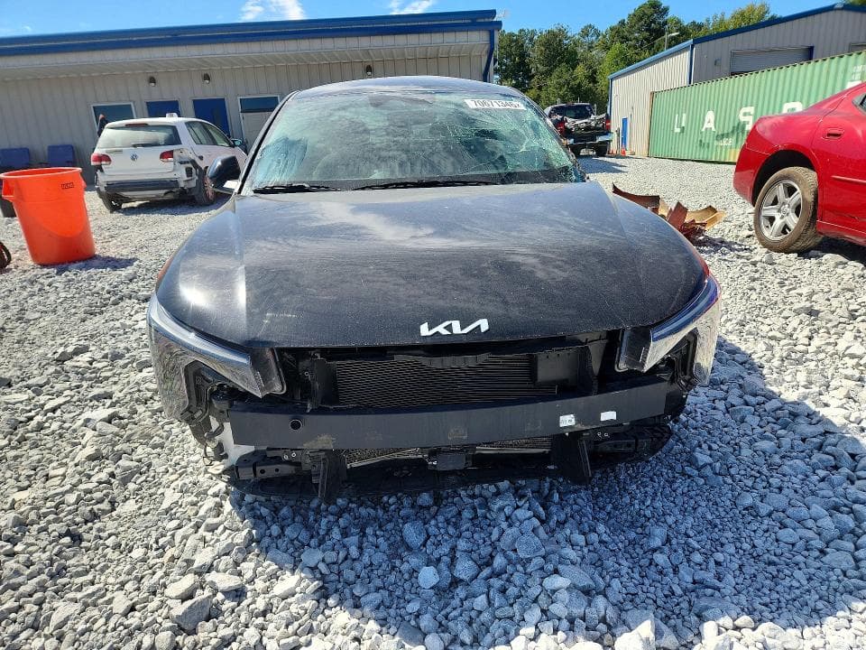 2025 KIA K4 LXS 5