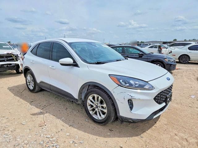 2020 FORD ESCAPE SE 4