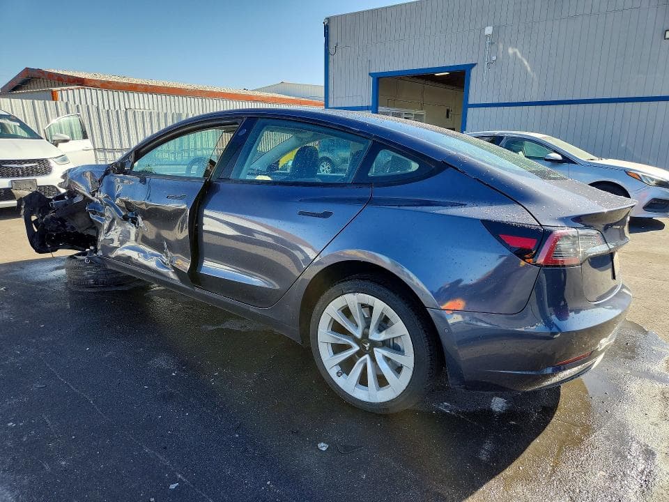 2022 TESLA MODEL 3 2