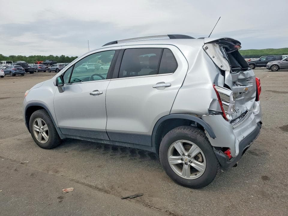 2019 CHEVROLET TRAX 1LT 2