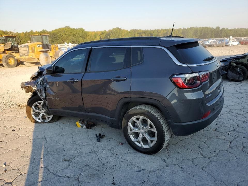 2024 JEEP COMPASS LATITUDE 2