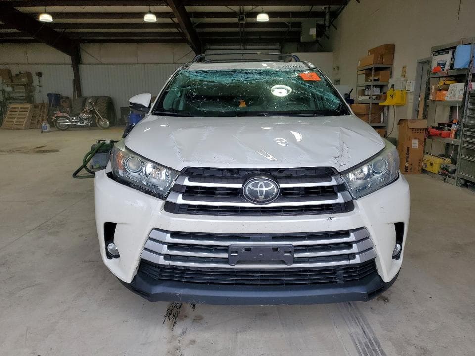2017 TOYOTA HIGHLANDER XLE 5