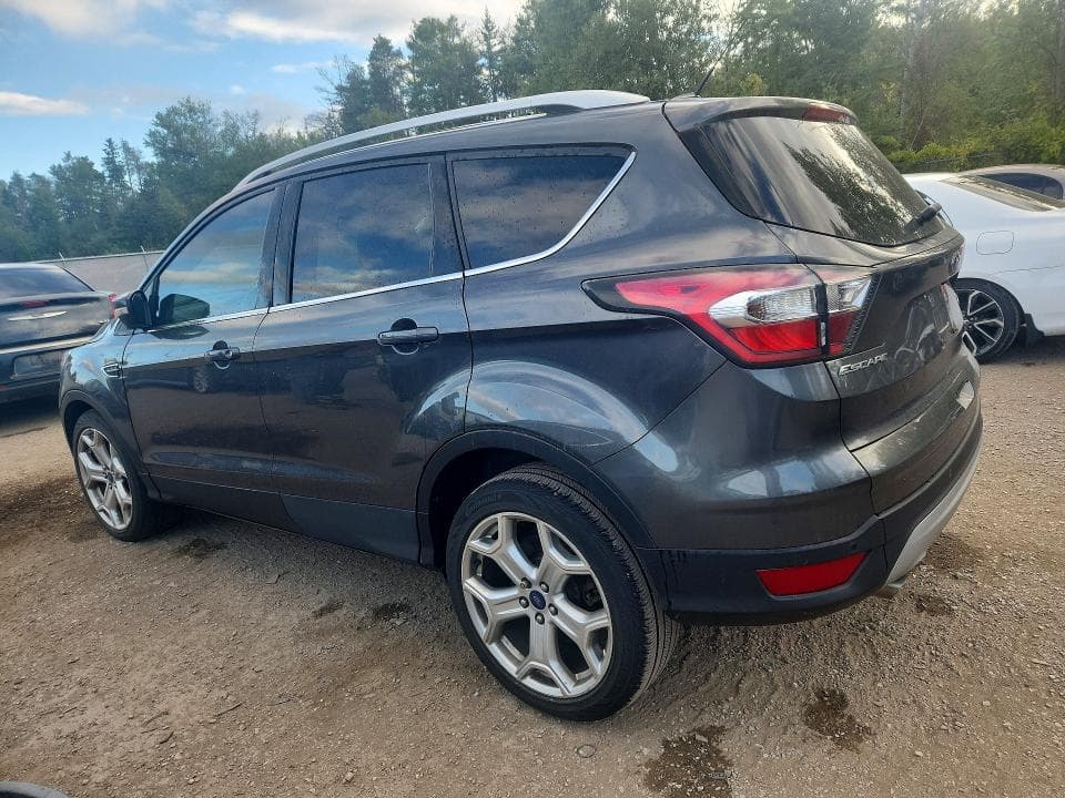 2017 FORD ESCAPE TITANIUM 2