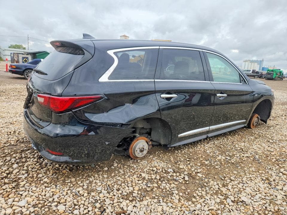 2018 INFINITI QX60 BASE 3