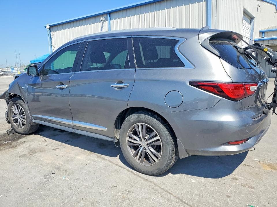 2018 INFINITI QX60 BASE 2