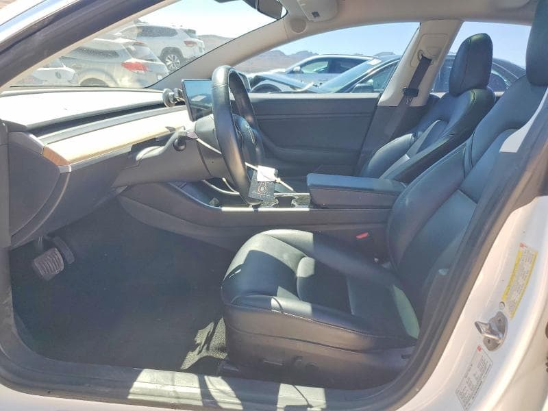 2018 TESLA MODEL 3 7